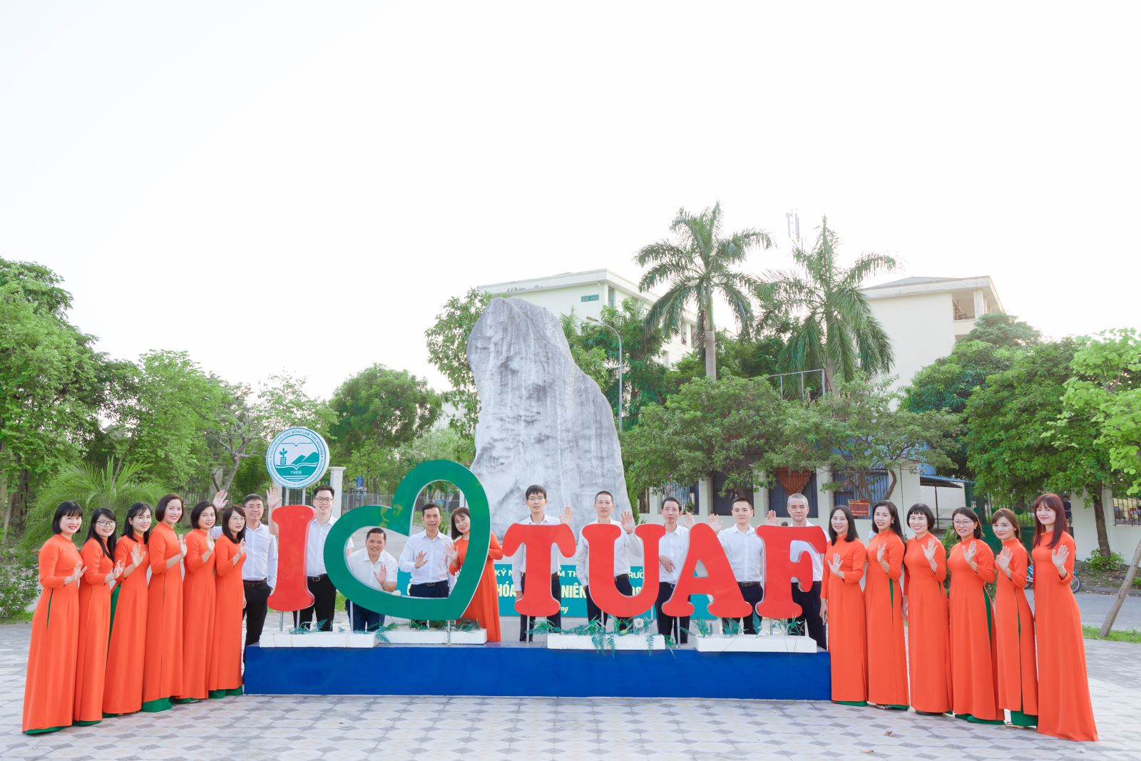 Đội ngũ giảng viên khoa Kinh tế và Phát triển nông thôn - Trường ĐH Nông Lâm Thái Nguyên